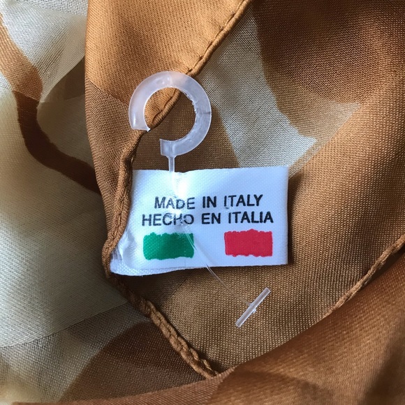 🌸HP🌸 SYMPHONY Vintage Animal Print Scarf - Picture 7 of 8